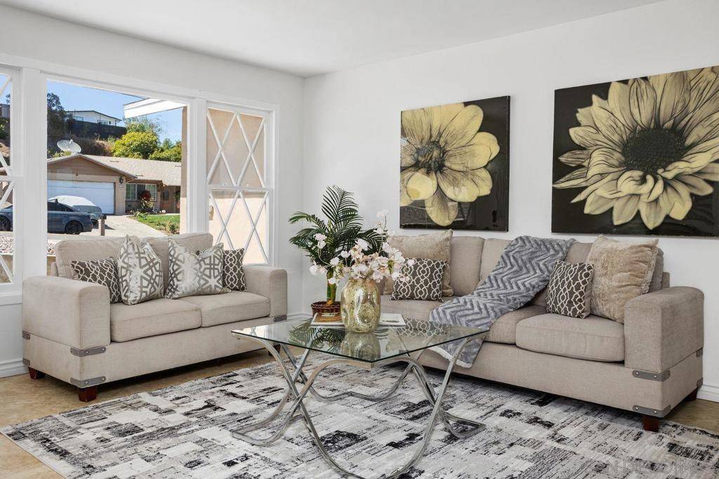Oceanside, CA 92054,2709 Lancelot Dr