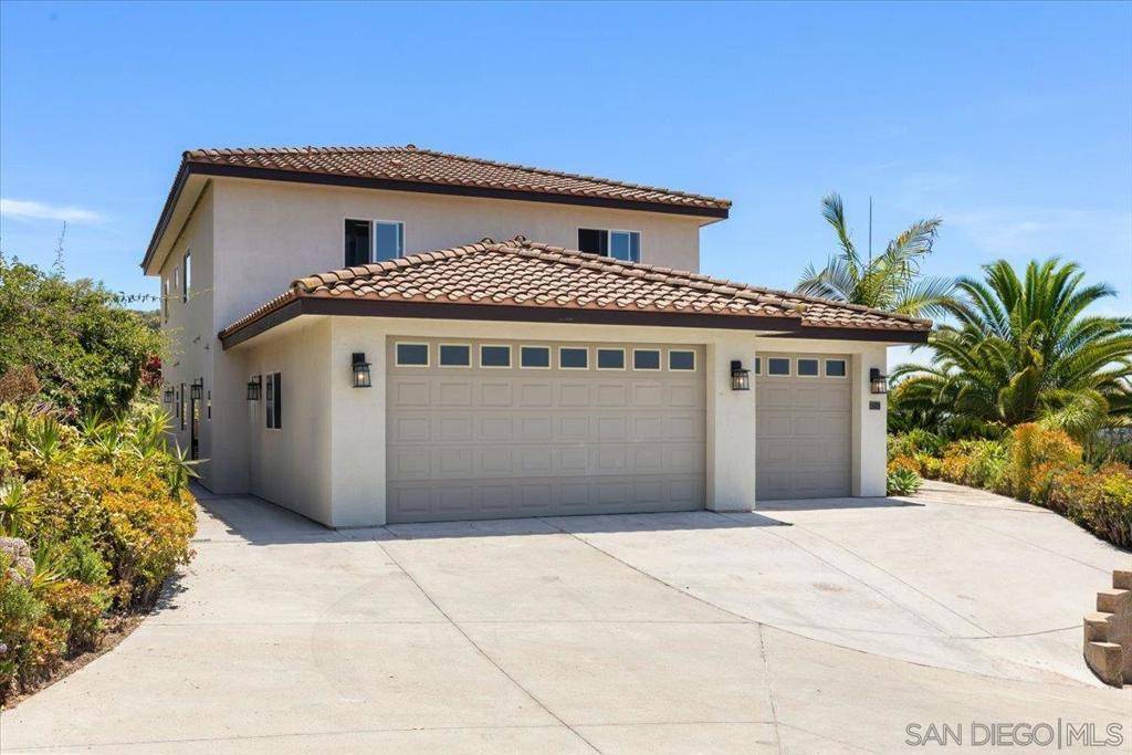 Vista, CA 92084,2342 CARIOCA PL