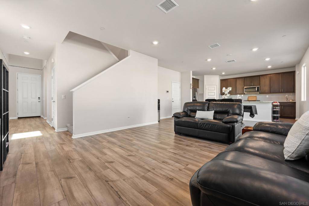 Valley Center, CA 92082,13305 Cultivate Ct