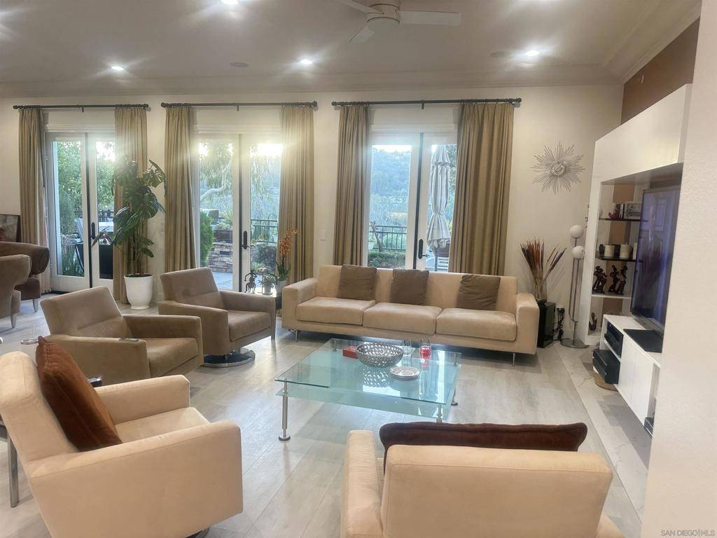 San Diego, CA 92127,16922 Blue Shadows lane