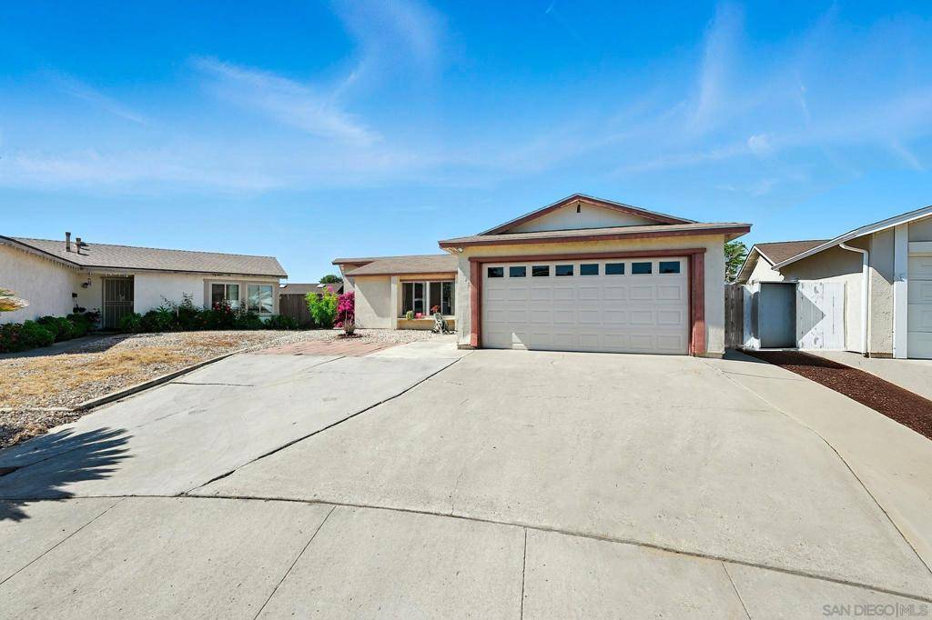 10293 Covina Pl, San Diego, CA 92126