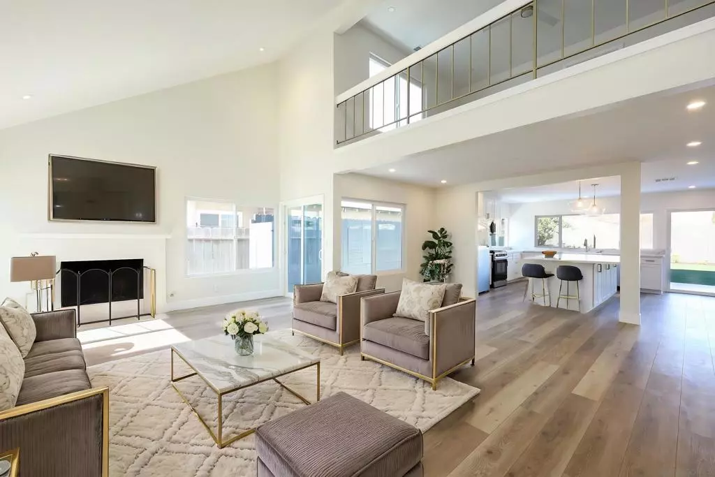 San Diego, CA 92126,8686 Perseus Rd