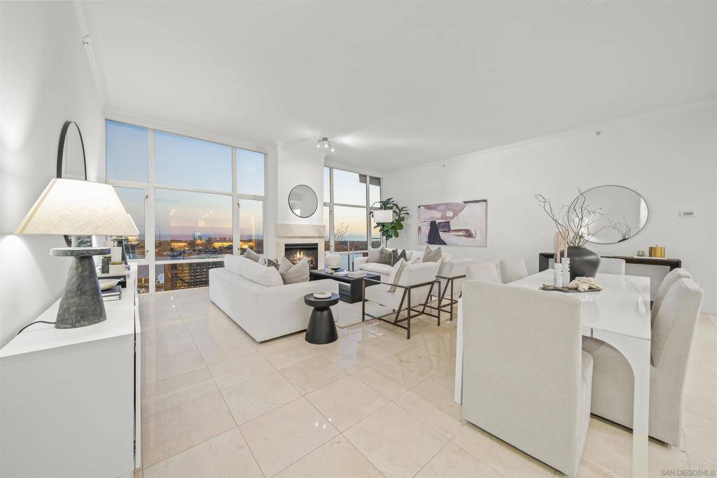 San Diego, CA 92101,550 Front St #3201