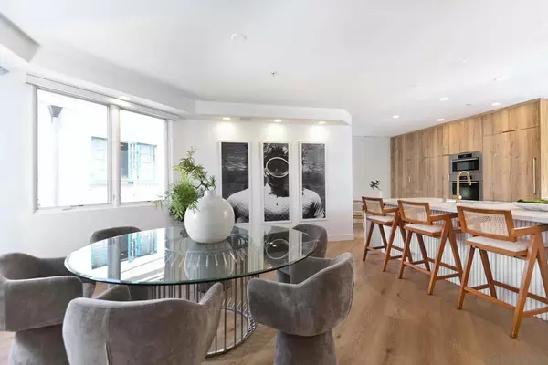 La Jolla, CA 92037,302 Prospect St #6