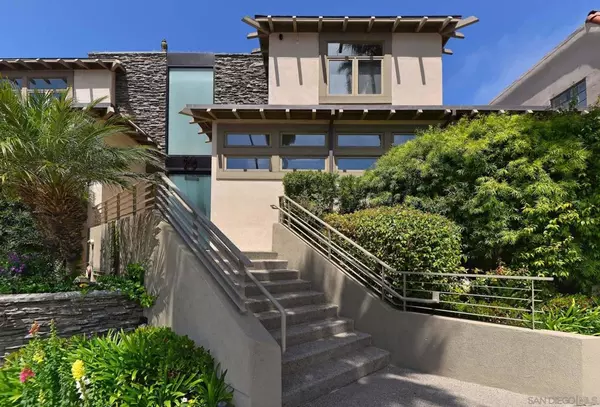 302 Prospect St #6, La Jolla, CA 92037