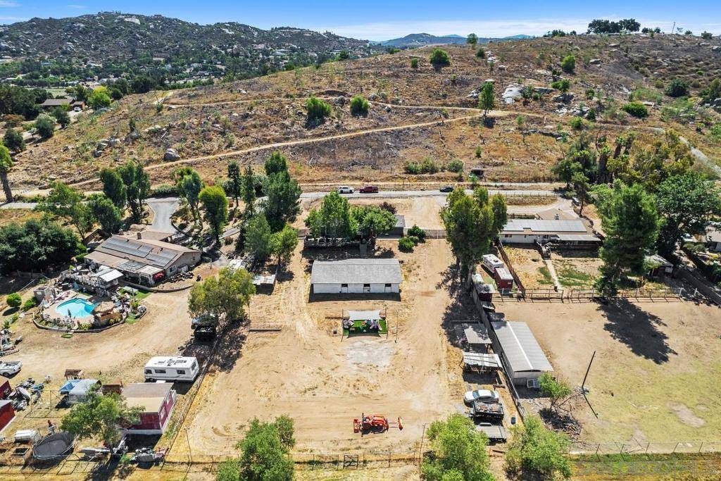 Ramona, CA 92065,355 Amigos Rd