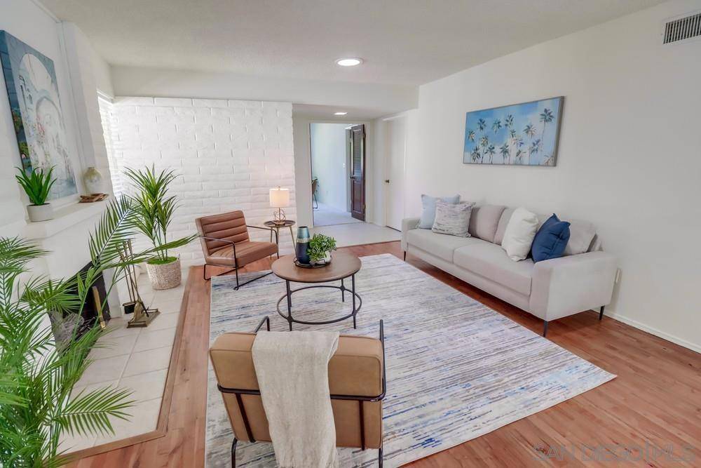 San Diego, CA 92115,4402 Collwood Ln