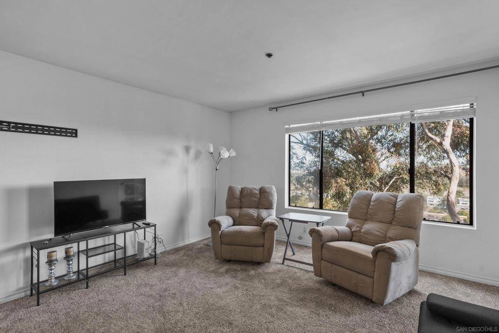 San Diego, CA 92115,5980 Dandridge Lane #215