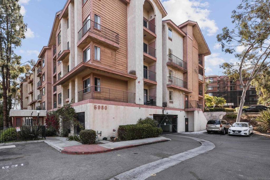 5980 Dandridge Lane #215, San Diego, CA 92115
