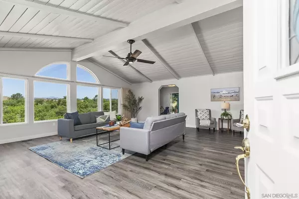 Oceanside, CA 92057,5188 Weymouth Way