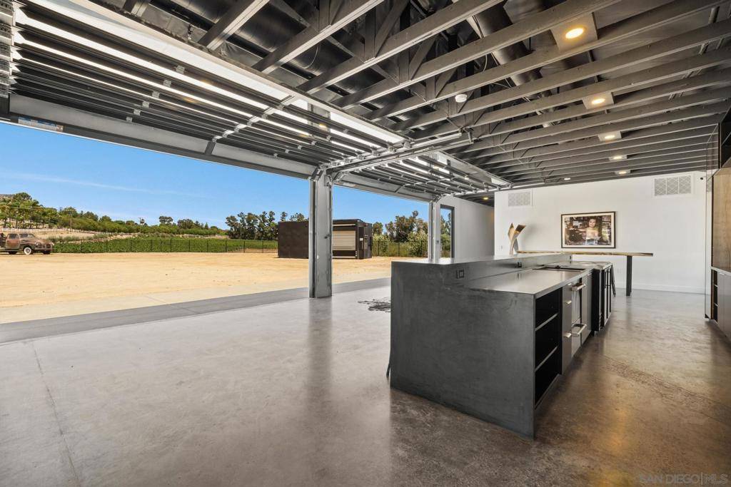 Temecula, CA 92592,36051 E Benton Rd.