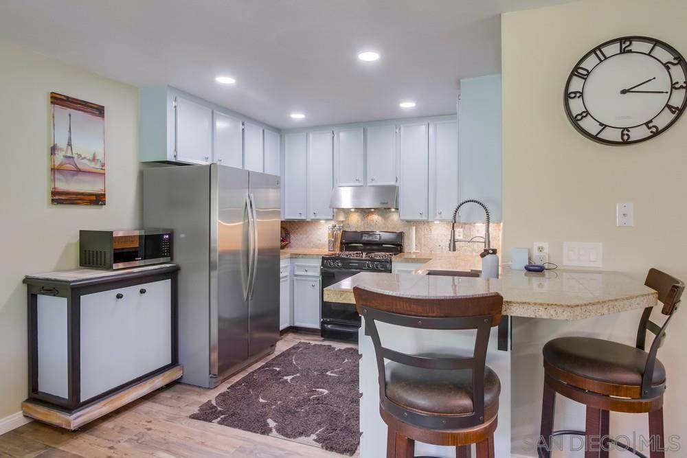 Chula Vista, CA 91910,854 Tamayo Dr #1
