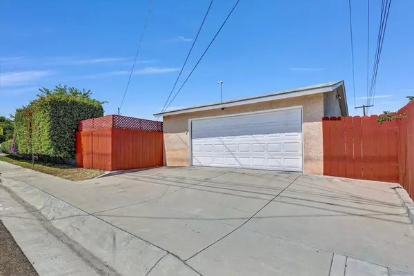 El Cajon, CA 92020,602 Patricia
