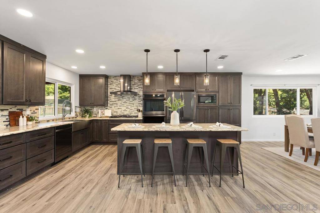 14210 Tierra Bonita Road, Poway, CA 92064