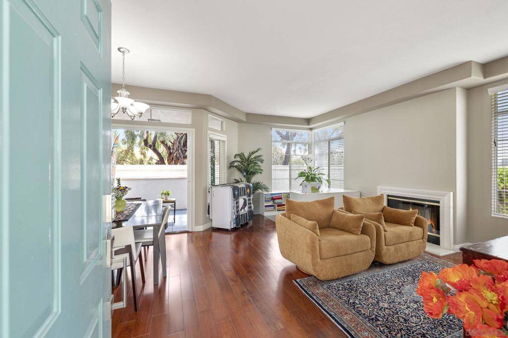 Oceanside, CA 92056,3335 Genoa Way #112