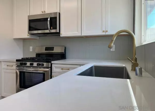 Imperial Beach, CA 91932,1140  1144 14th Street