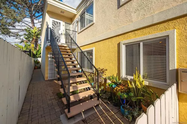 San Diego, CA 92107,5130 Long Branch Ave #A