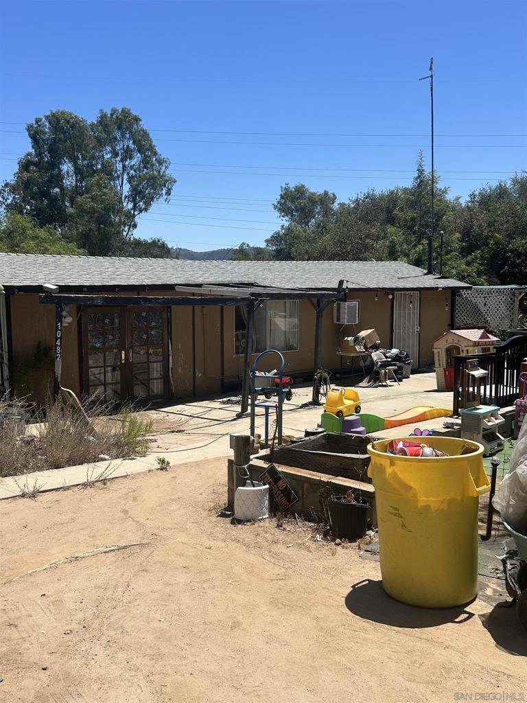 10482 Tatas Pl, Escondido, CA 92026