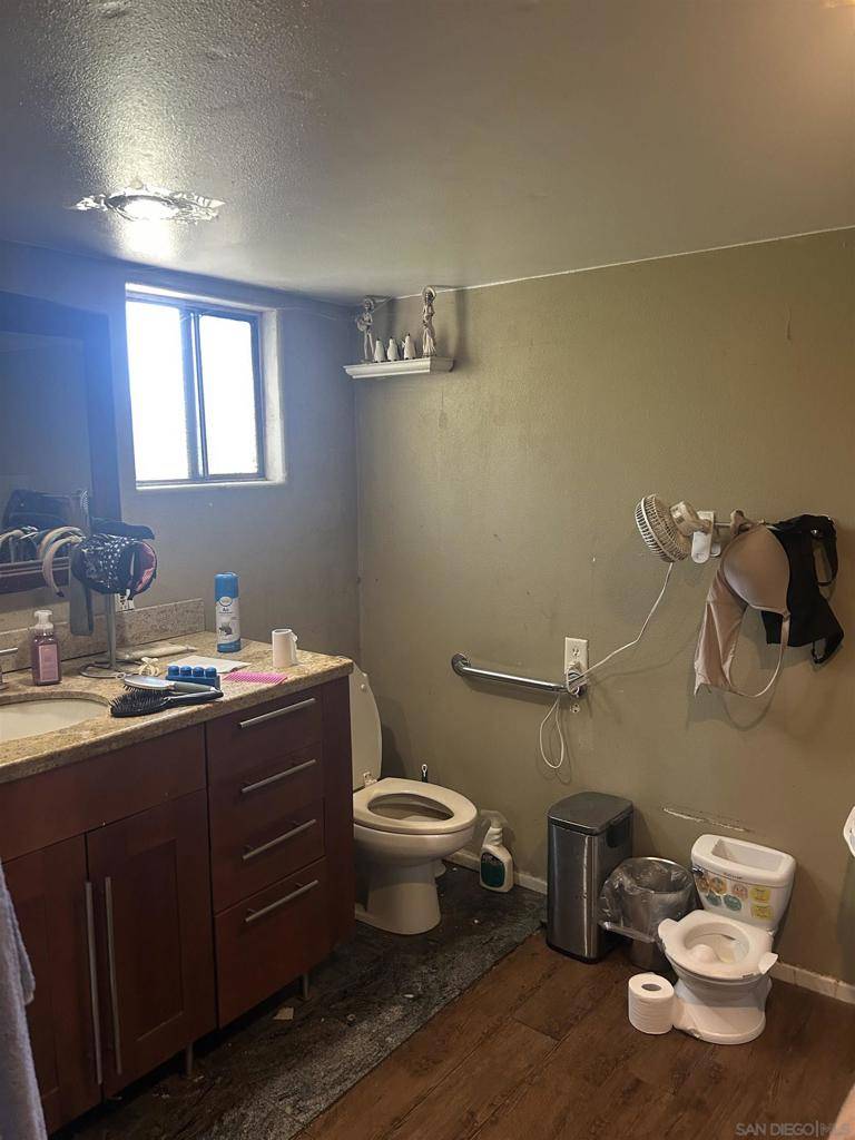 Escondido, CA 92026,10482 Tatas Pl