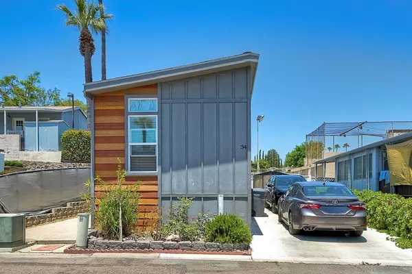 Spring Valley, CA 91977,2515 Sweetwater Road #34