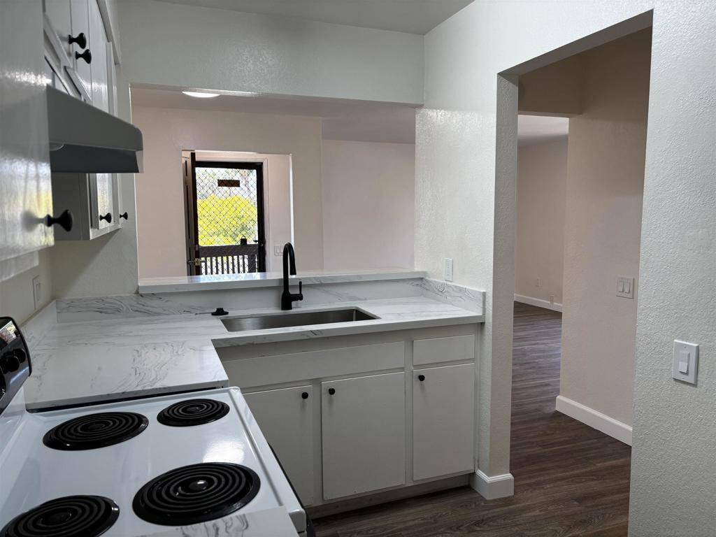 San Diego, CA 92108,7932 Mission Center Ct #P