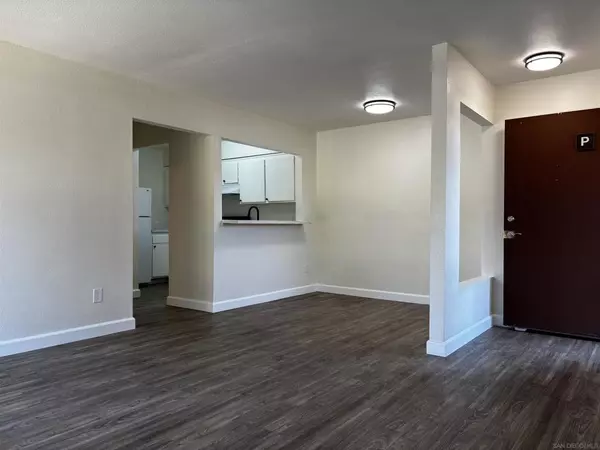 San Diego, CA 92108,7932 Mission Center Ct #P