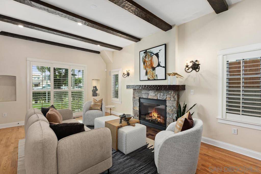 Coronado, CA 92118,755 F Ave