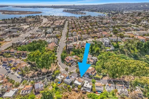 4533 Gesner St, San Diego, CA 92117