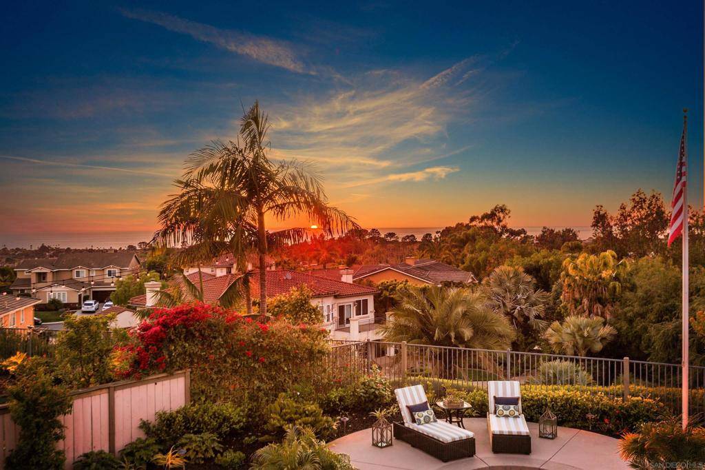 Encinitas, CA 92024,486 Sandalwood Ct