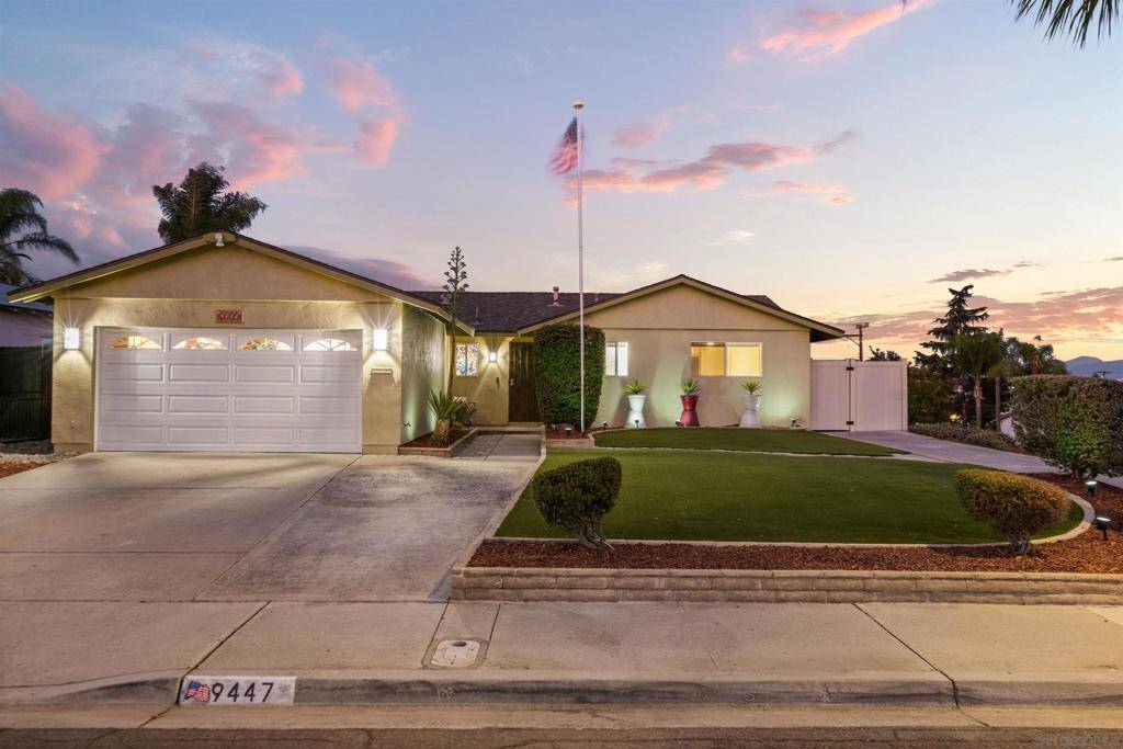 Santee, CA 92071,9447 Medina Dr