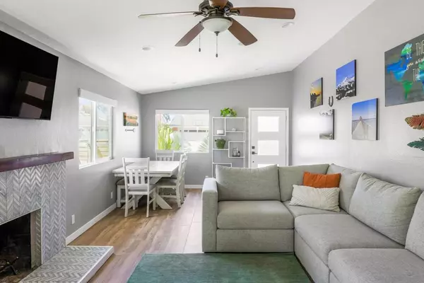 Mission Viejo, CA 92691,22642 Via Santiago
