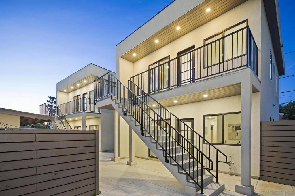 3582 HATTERAS, San Diego, CA 92117