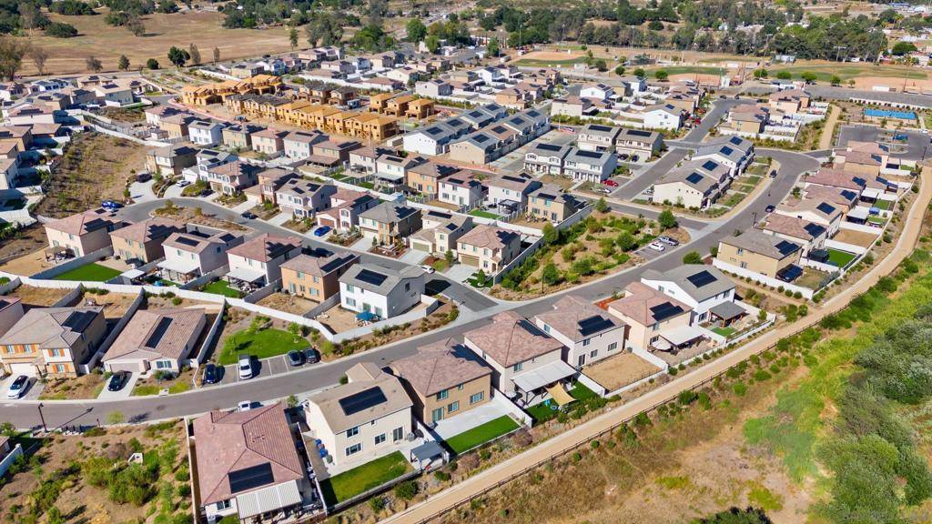 Valley Center, CA 92082,13305 Cultivate Ct