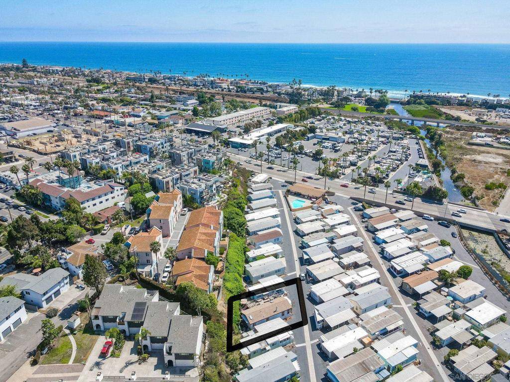 Oceanside, CA 92054,120 Sherri Ln