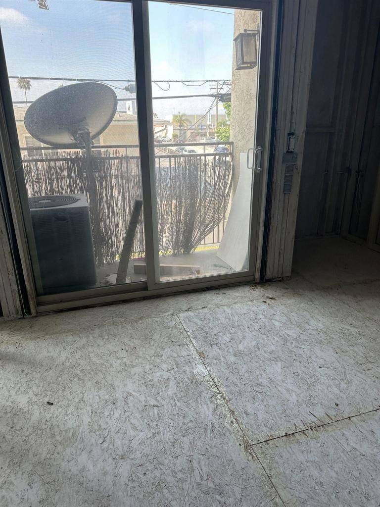 San Diego, CA 92115,4521 55th #13