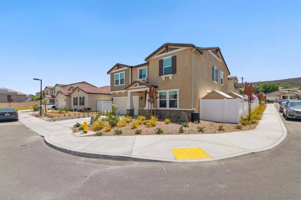 Santee, CA 92071,8553 Dartmouth St