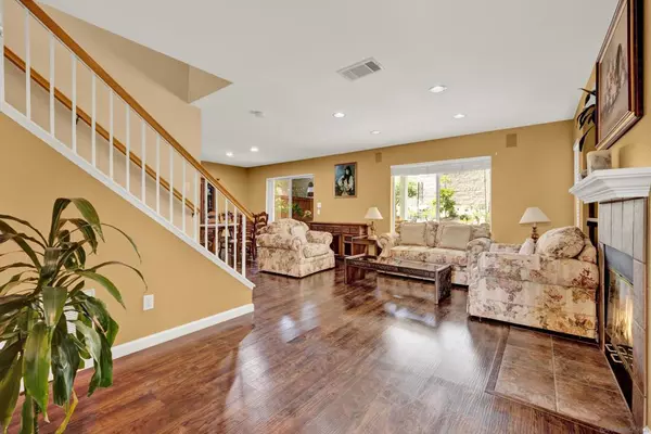 Oceanside, CA 92056,508 Dakota Way