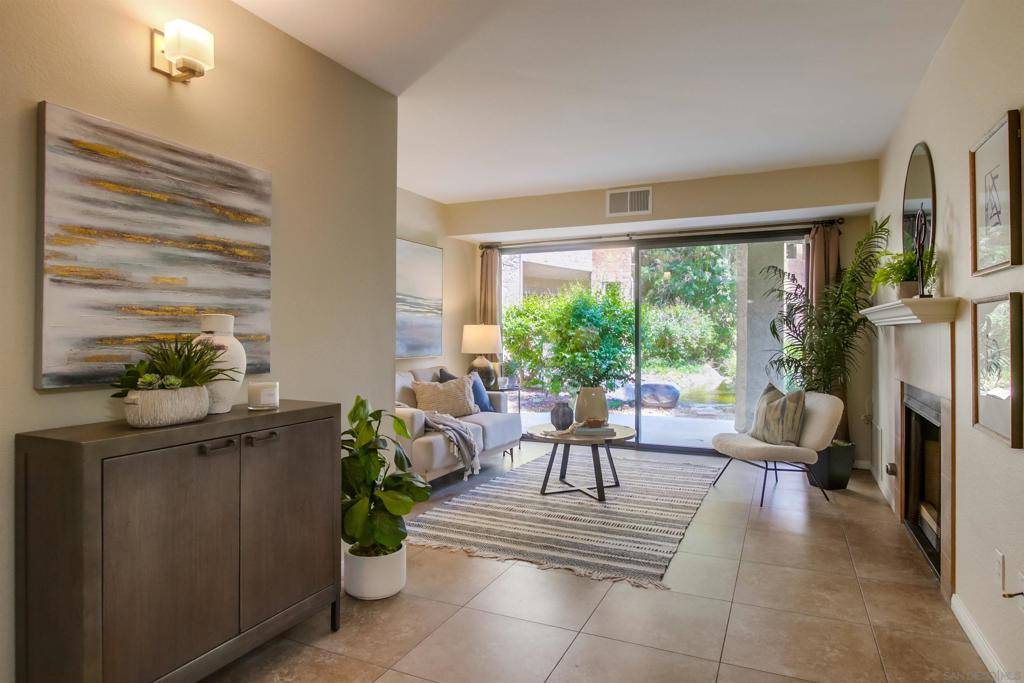 San Diego, CA 92126,9709 Mesa Springs Way #212
