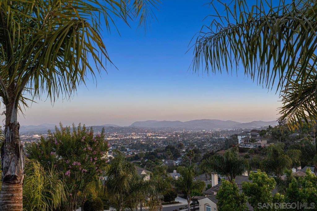 Escondido, CA 92027,1652 Daybreak Pl