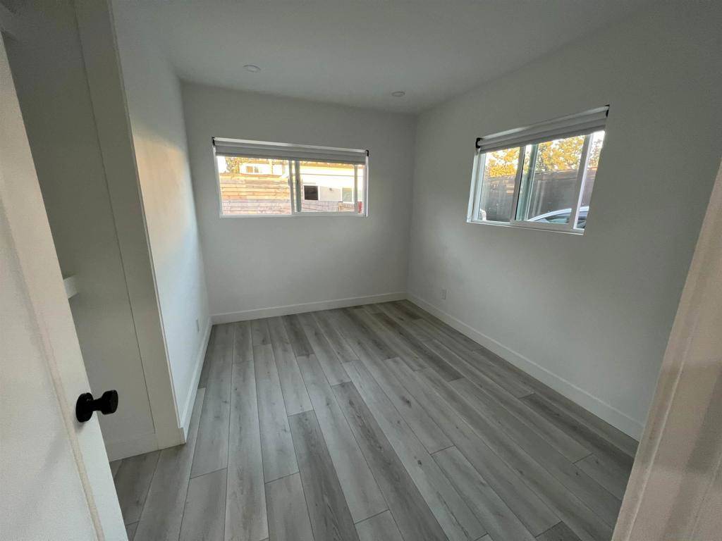 Escondido, CA 92025,764 766 N Grape