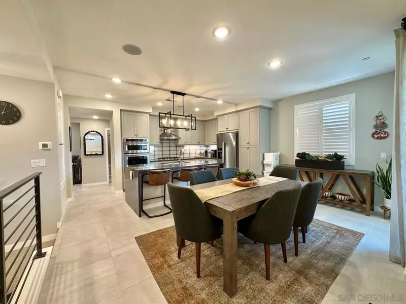 13085 Olympus Cir #2, Poway, CA 92064