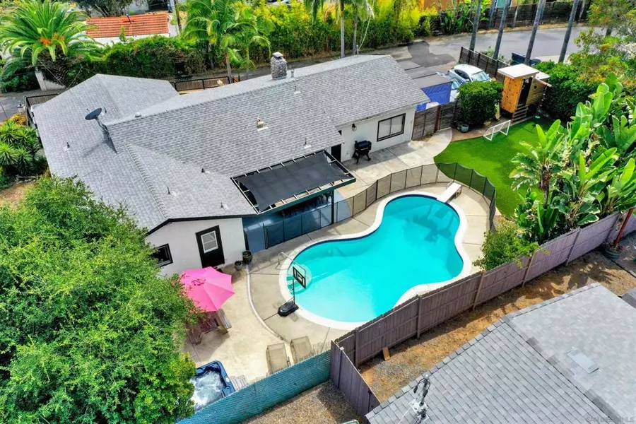 750 Smith Drive, Vista, CA 92084