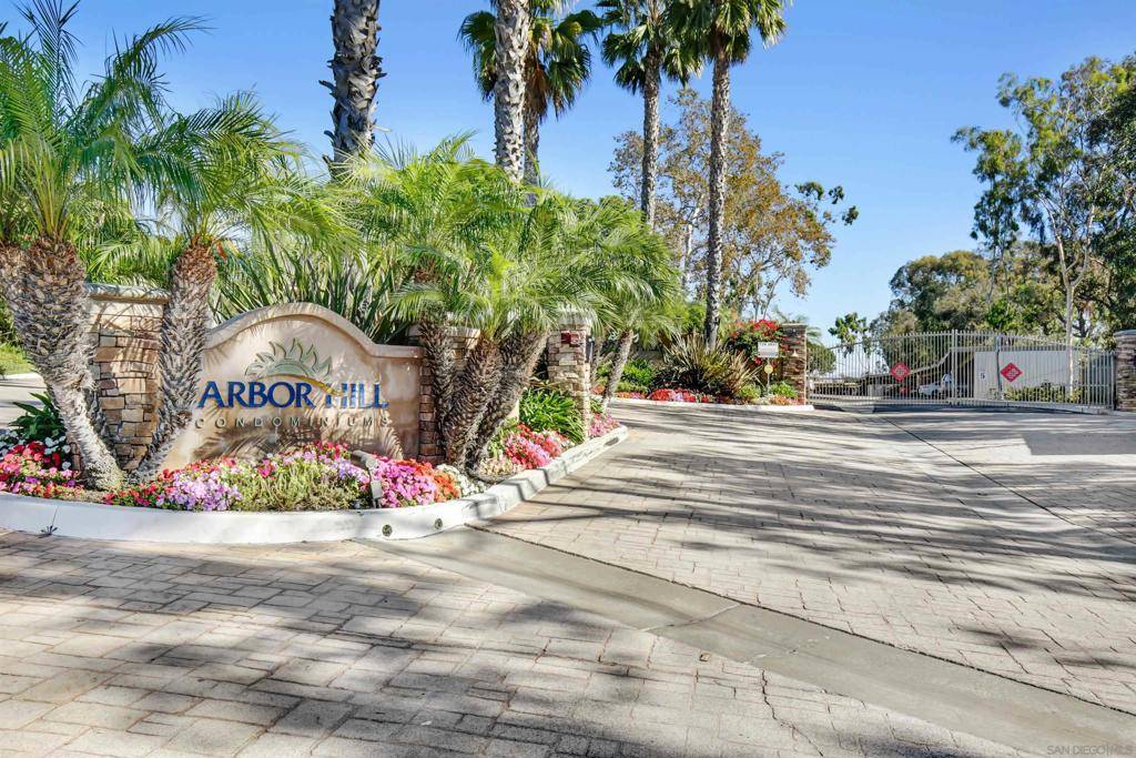 432 Edgehill Ln #41, Oceanside, CA 92054