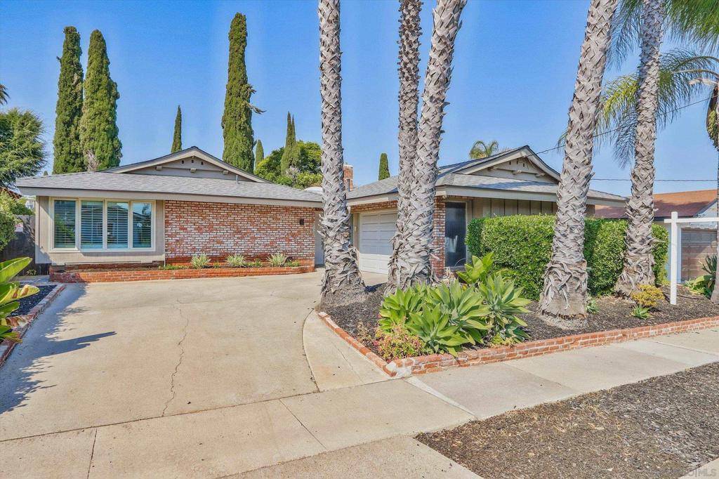 7804 Topaz Lake Ave., San Diego, CA 92119