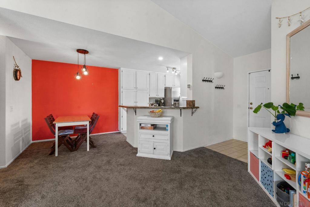San Diego, CA 92131,11335 Affinity Ct #170