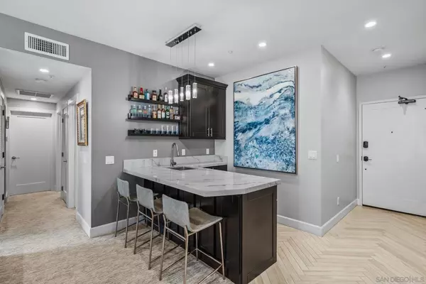 San Diego, CA 92110,5845 Friars Rd #1301