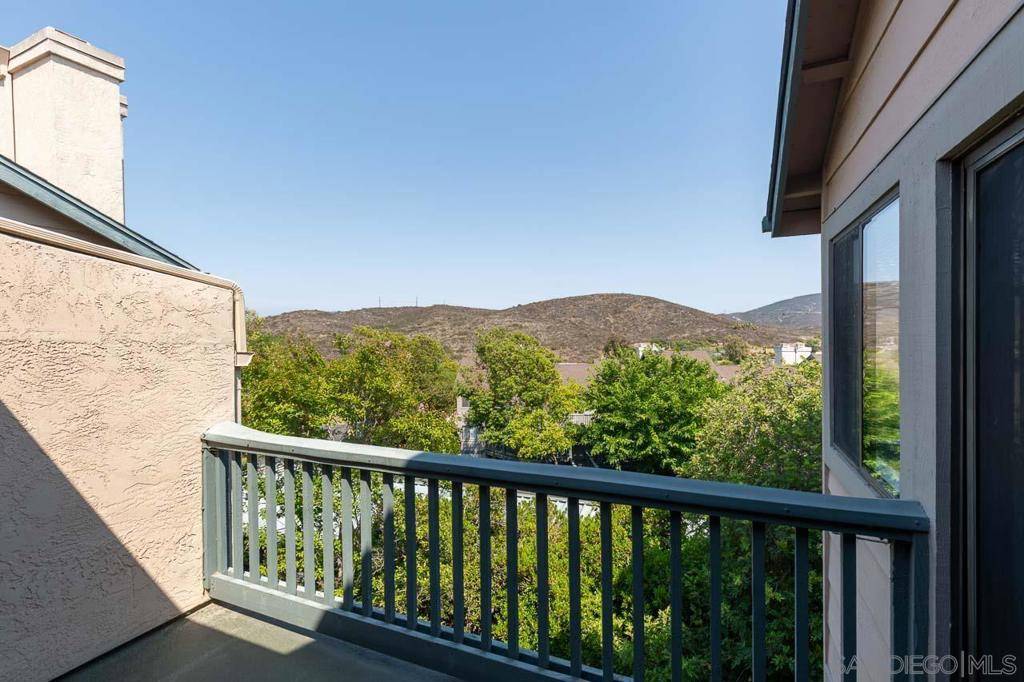 Spring Valley, CA 91978,2944 ALANWOOD CT