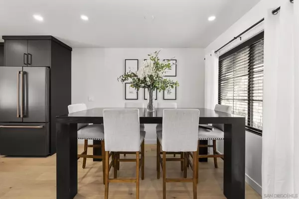 Oceanside, CA 92054,2146 Foster St