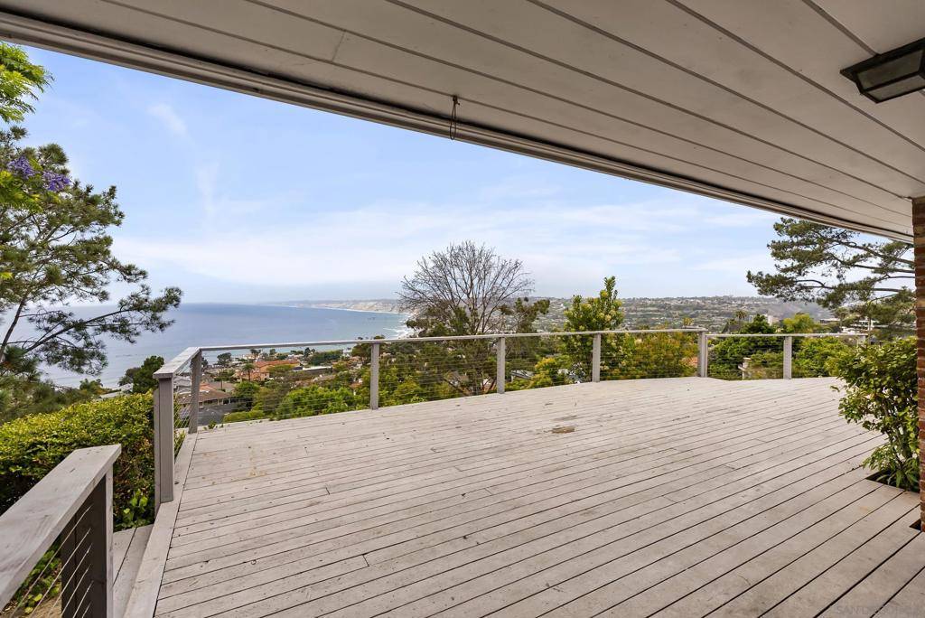 La Jolla, CA 92037,1703 Castellana Rd