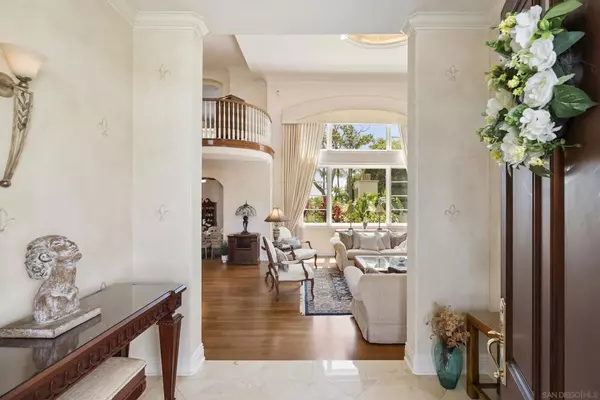 San Diego, CA 92106,617 Gage Drive